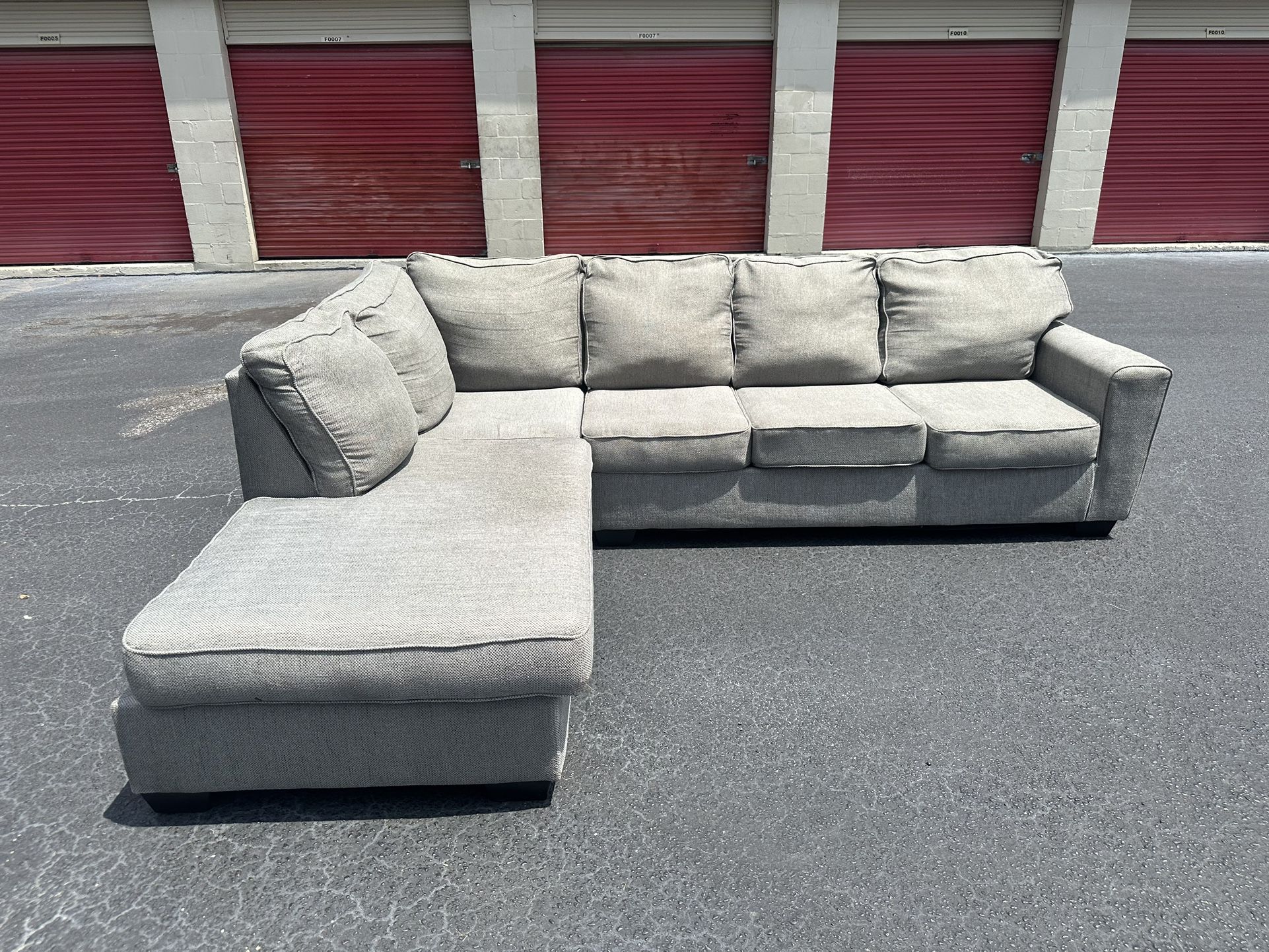 Comfy Nice Gray A Sectional Couch π₯π₯π₯
