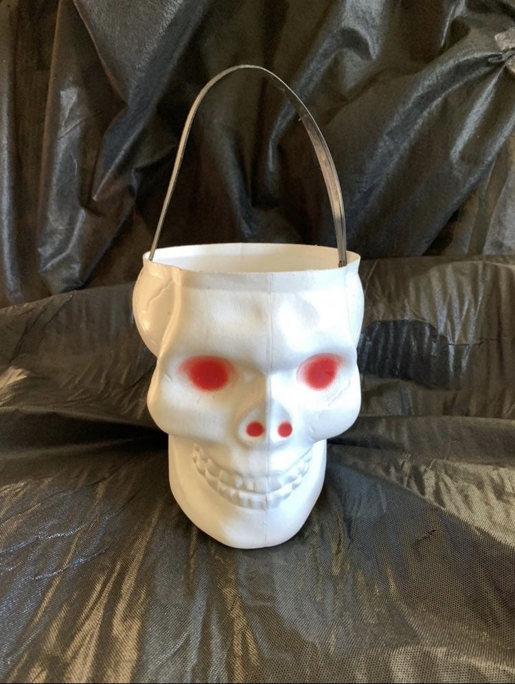 Empire Skeleton Skull Trick Treat Bucket