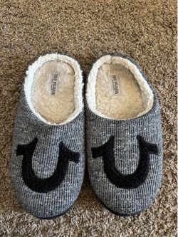 slippers