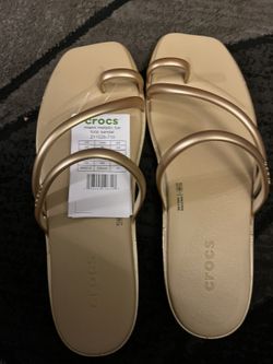 CROCS WOMEN’S MIAMI TOE LOOP SANDALS PRICE EACH