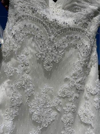 CasaBlanca Bridal Strapless Wedding Dress