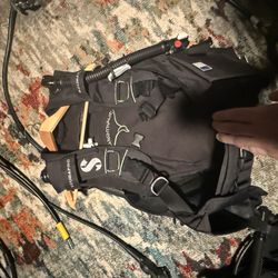 Scubapro Nighthawk BCD + Zeagle Envoy Regulator Set w/ Gauges & Compass – Ready to Dive