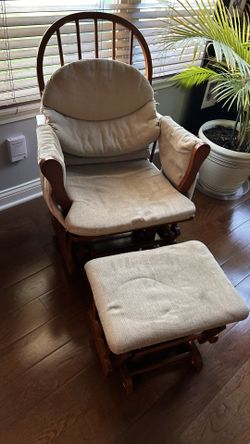 Rocking chair and leg rest