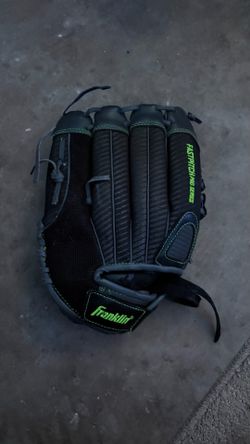 Glove