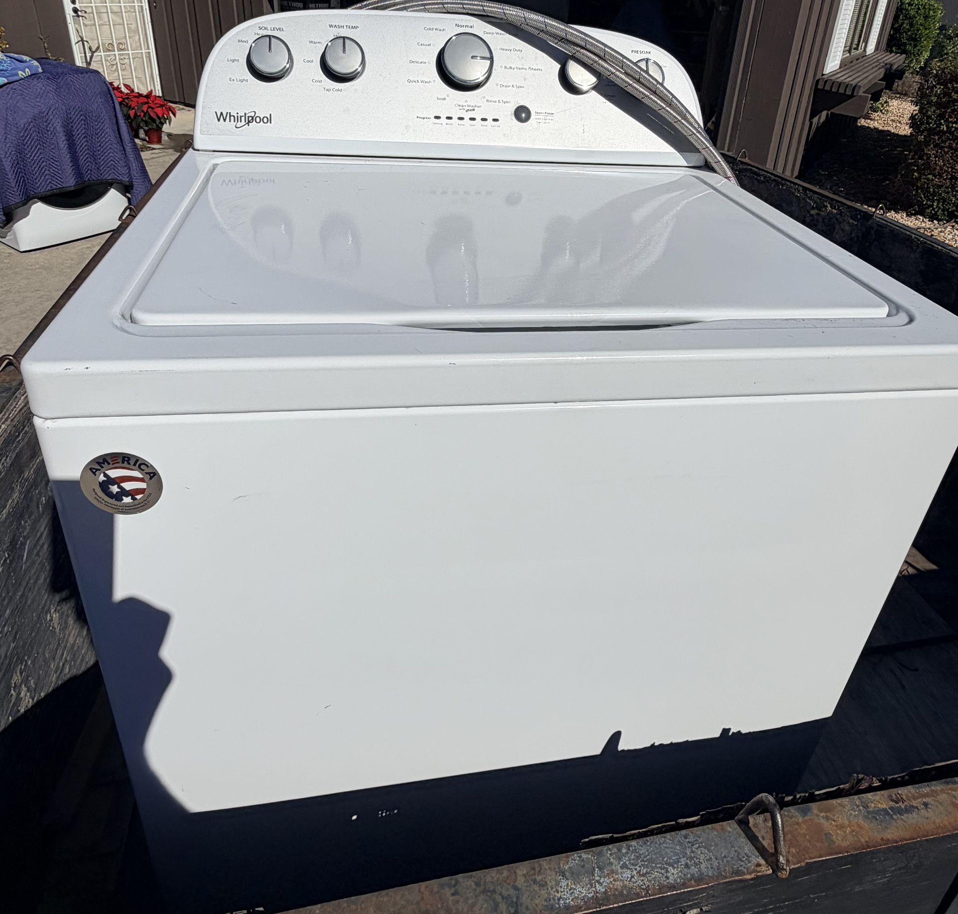 Whirlpool Washer & GAS Dryer