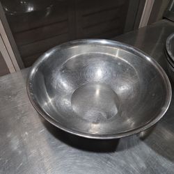 Bowl, Stainless Mixing Bowl 16 Quart