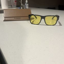 Burberry Sunglasses New