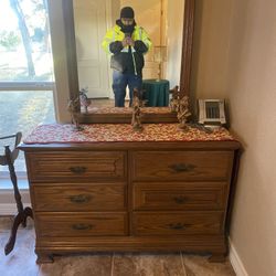 Real Wooden Dresser With Mirror 