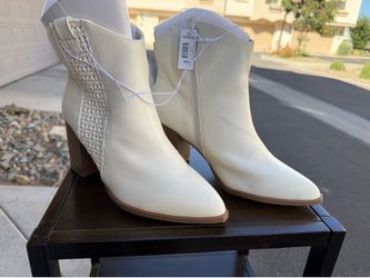 Torrid White Boots