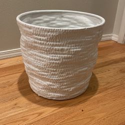 Large Indoor Pot Planter 