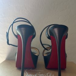 Christian Louboutin Heels Size 40 