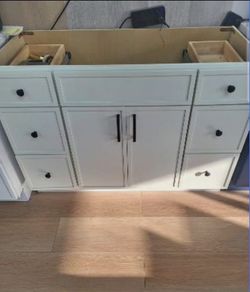 dern Style 48” Bathroom Vanity | 6-Drawer Design | Matching Cabinets Available