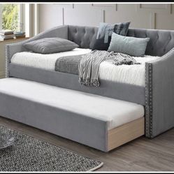 Brand New In Box Day Bed W/ Slats + Trundle   And 2 Mattresses. Pick Up  In Long Beach Or We Can Deliver For A Fee