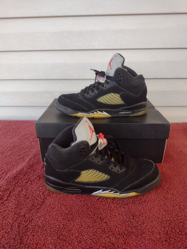 2016 Nike Air Jordan 5 V Retro OG Black Metallic Silver 845036-003 Size 6.5y