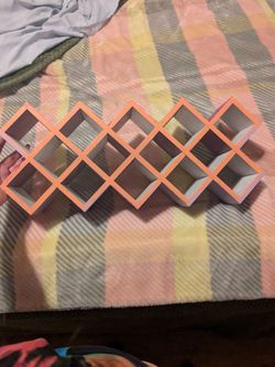 Diamond Lattice Wall Shelf