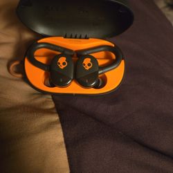 Skull Candy Earbuds