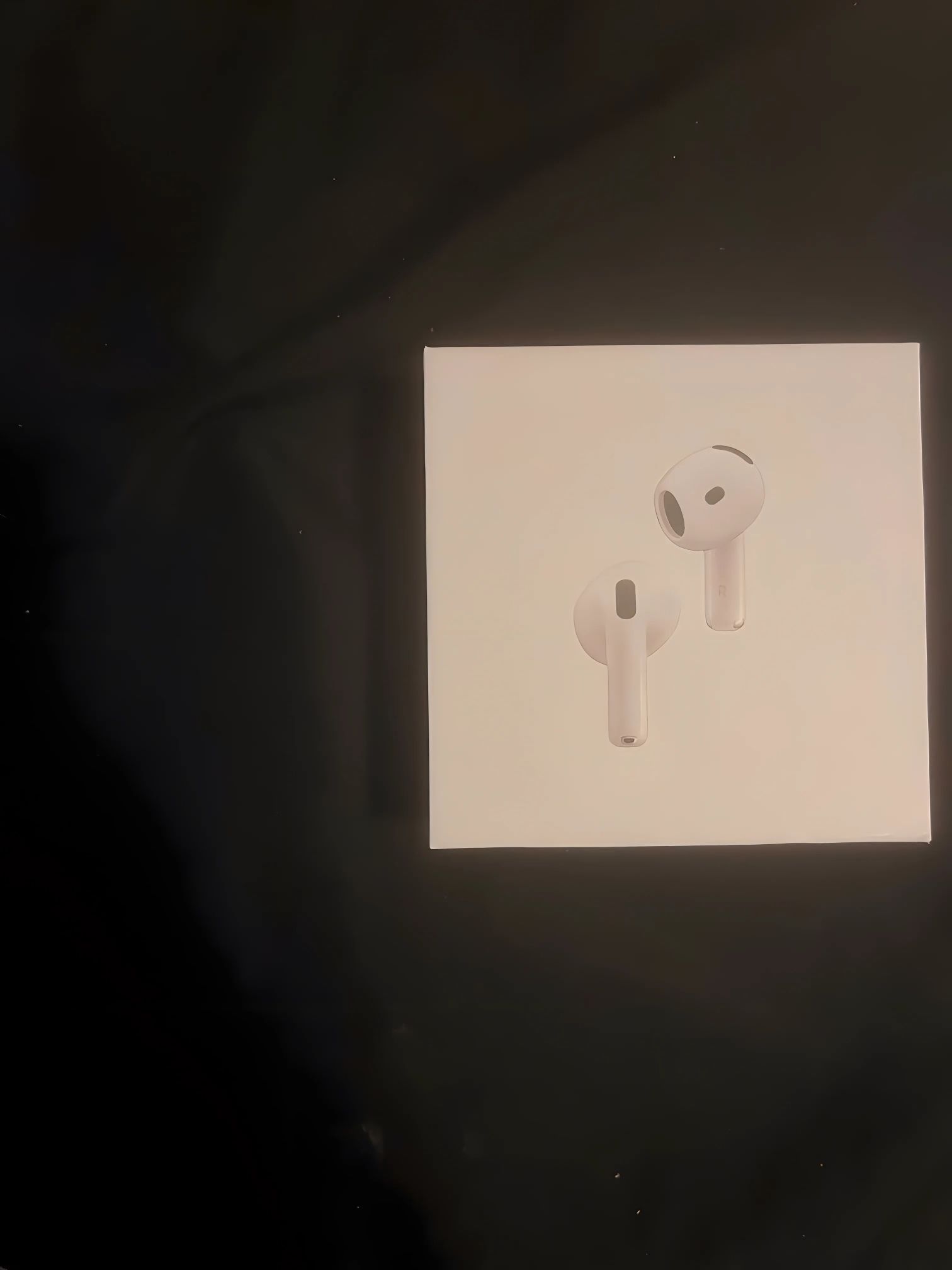 Apple AirPods 4