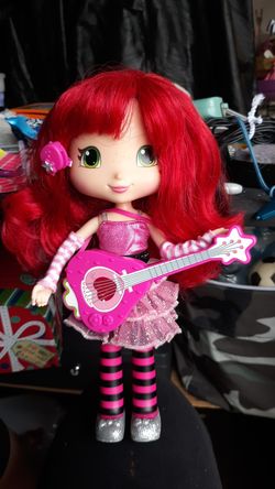 Strawberry Shortcake doll smells like strawberries