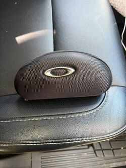 Oakley Sun Glasses 
