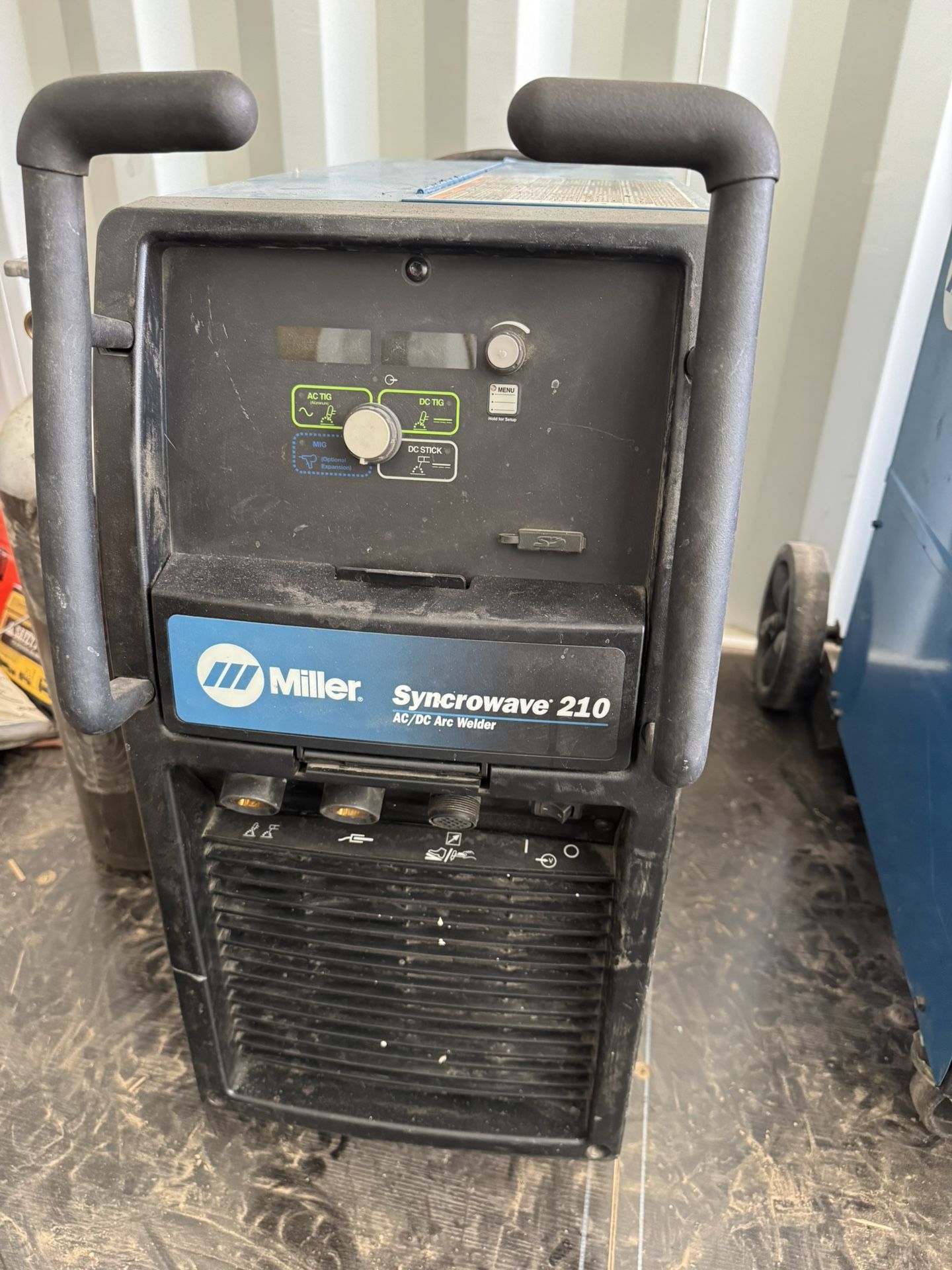 Miller Syncrowave 210 AC/DC TIG Welder – Well Maintained, Ready for Precision Work