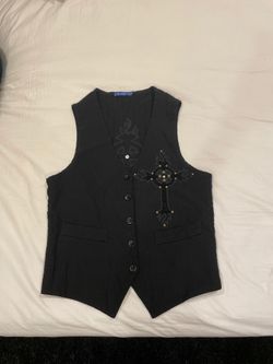 Black vest