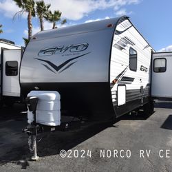 Looks New! 2021 Forest River Evo 2360 Travel Trailer W/ Slideout-bedroom-sofa-dinette