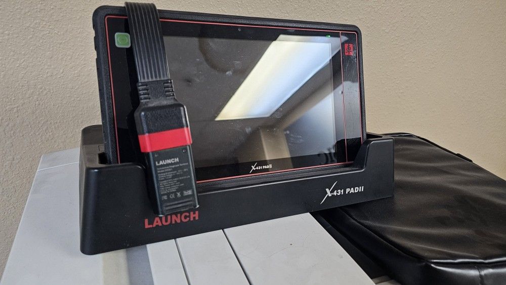 Launch X-431 Pad2 Car Scanner