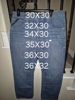 ARIAT FRC M5 LIGHT WEIGHT DURA STRETCH  STRAIGHT FIT STRAIGHT LEG DENIM JEAN