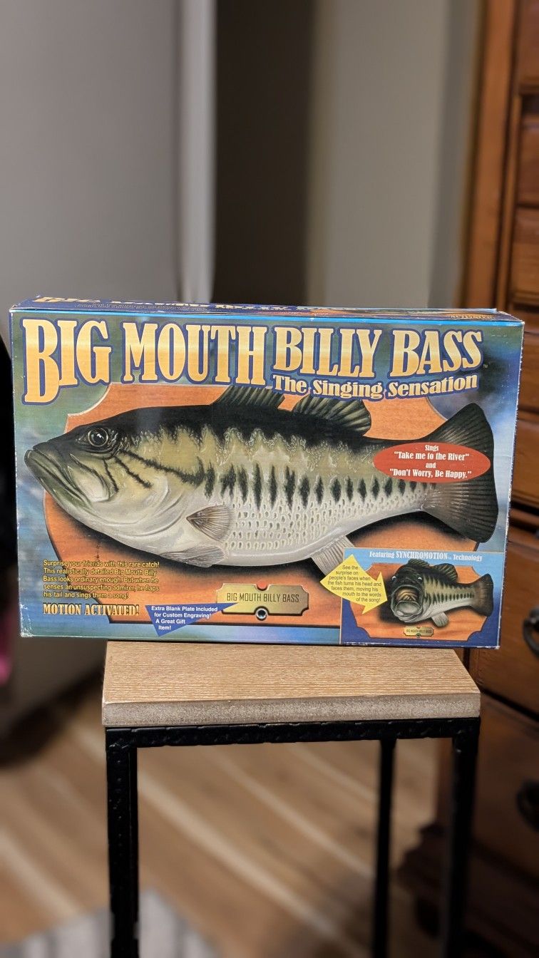 Big Mouth Billy Bass "The Singing Sensation