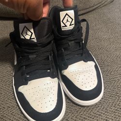 Jordan 1 Low
