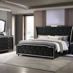 Brand New Elegant 4pc Queen Size Bedroom Set 