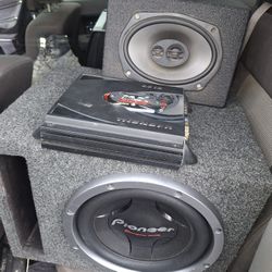 12-in Car Subwoofer And Amp Combo