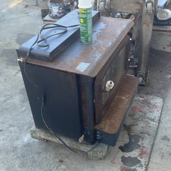 Wood burning stove good condition 200 dollars pickup only