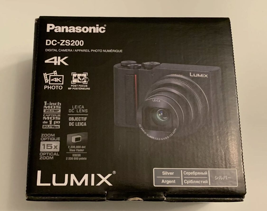 Panasonic Lumix DC-ZS200 Digital Camera - Silver. Brand New!!!