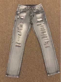 Ripped grey faded jeans slim fit