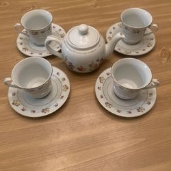 China Tea Set