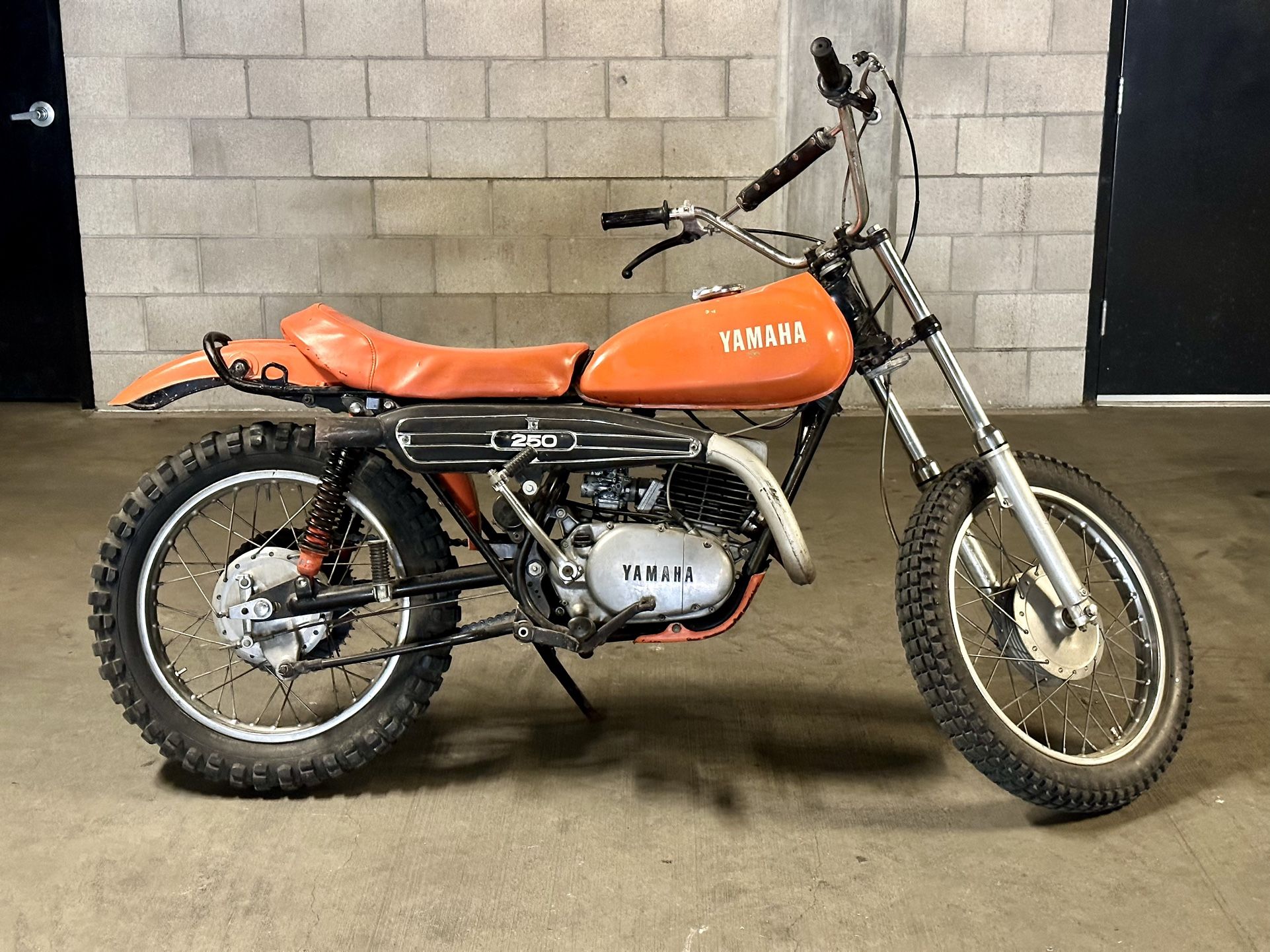 1972 Yamaha DT250