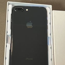 iPhone 8+ PLUS Size 128GB Like NEW UNLOCKED