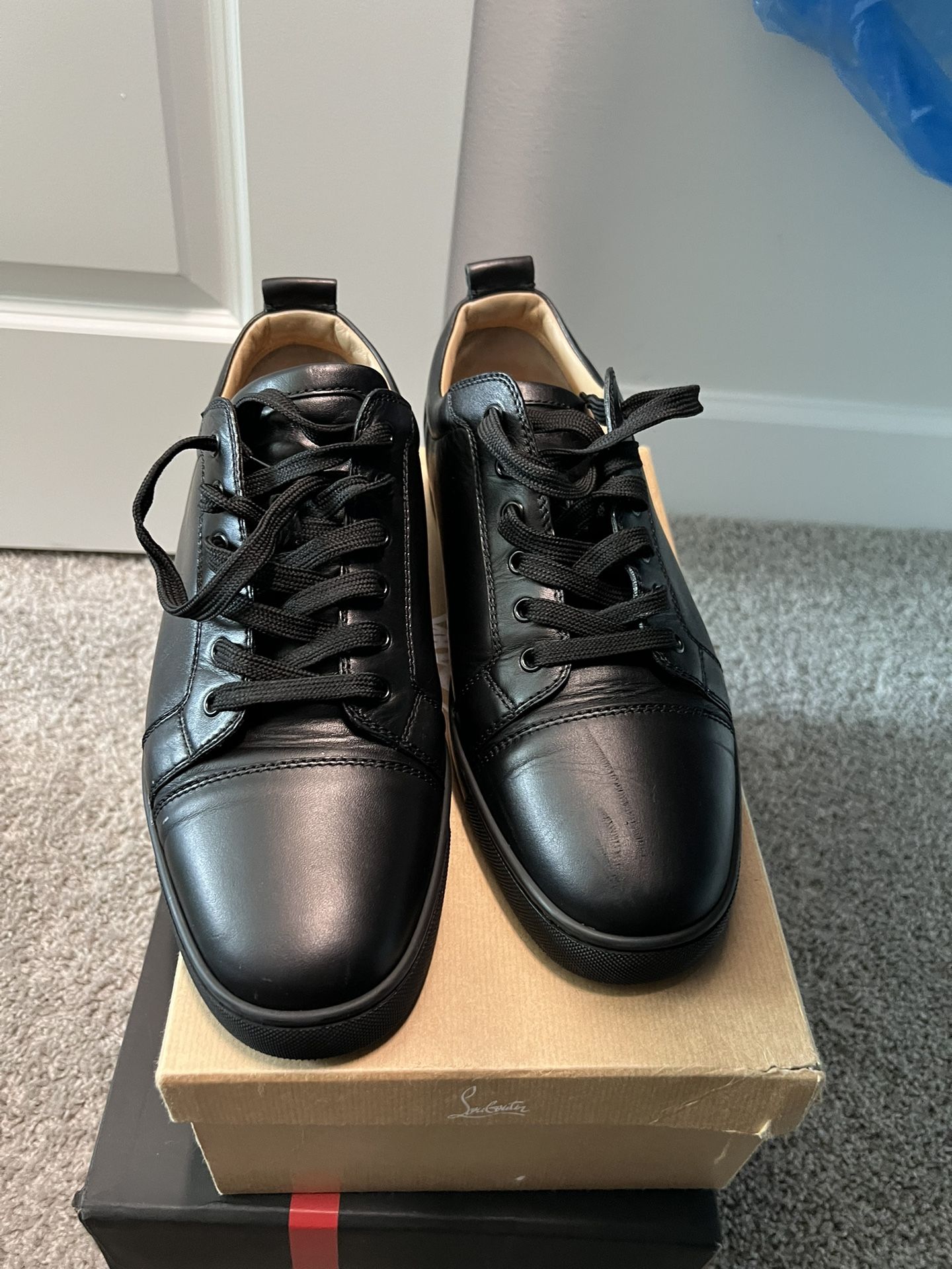 Christian Louboutin Men's Louis Junior Leather Low-Top Sneakers