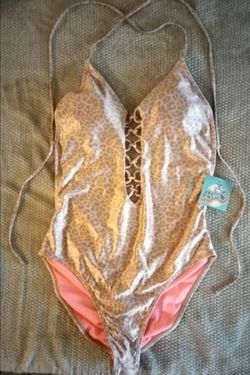 Ladies 1-piece bathing suit
