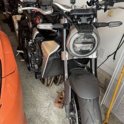 2018 Honda CB1000r(abs)