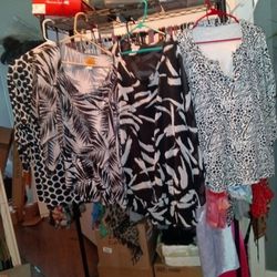 Women's 3X Shirts $8 Ea