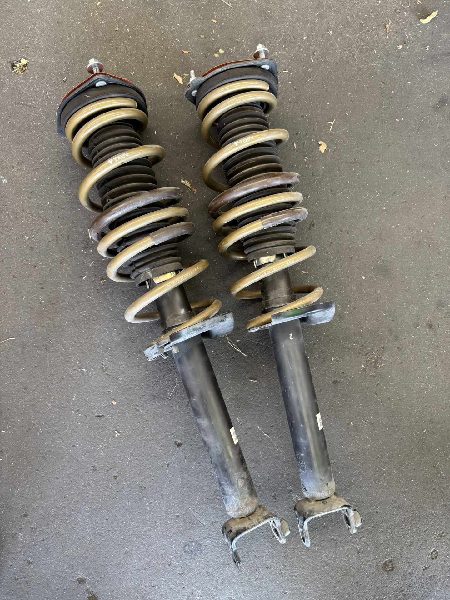 2015 Infiniti Q50 Rear Struts Tein Springs