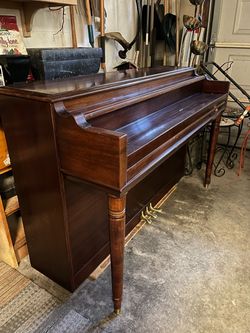 Gulbransen Piano