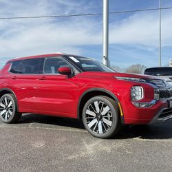 2025 Mitsubishi Outlander