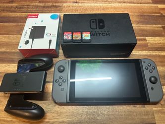 Nintendo Switch V1 Console with Games and accessories