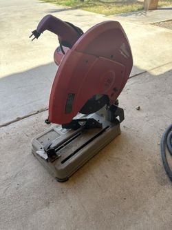 Milwaukee Cutting Saw