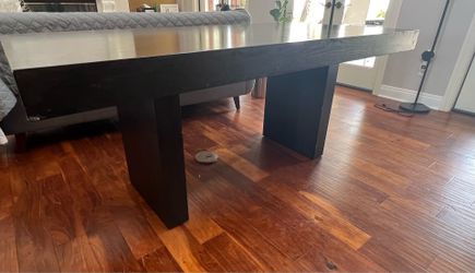 Beautiful dark wood 6 ft x 3 ft dining table