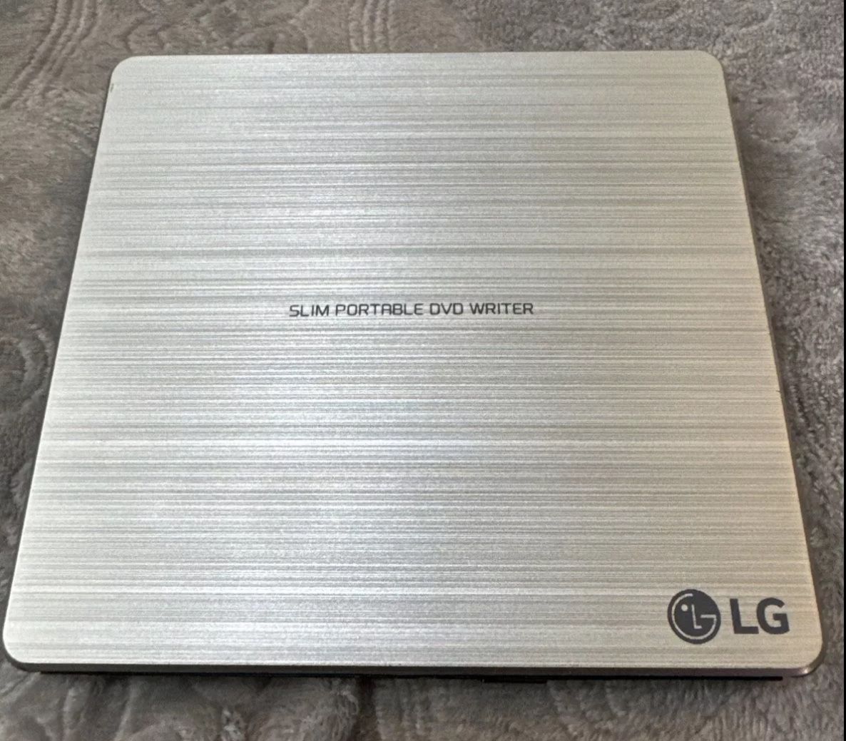LG GP60NS50 DVDRW External Slim Portable DVD/writer Driver Works Great!