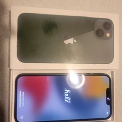 Unlocked IPhone 13 128gb